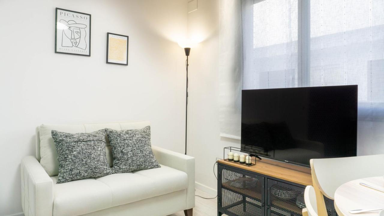 Apartment Dos Aceras Малага Екстер'єр фото