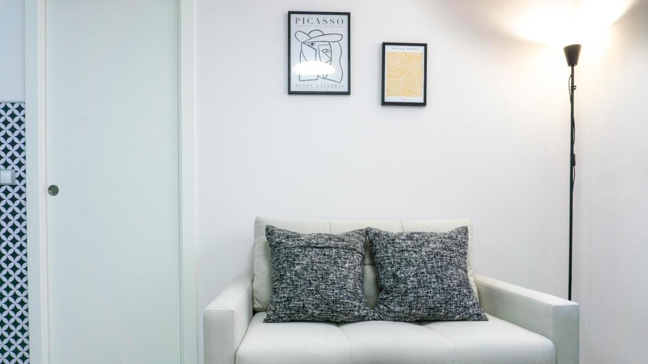 Apartment Dos Aceras Малага Екстер'єр фото